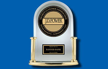 J.D. Power 2022 Highest Customer Satisfaction trophy